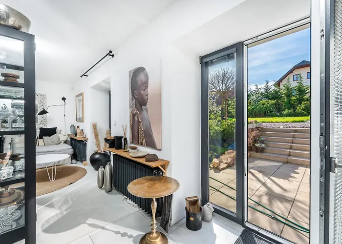 Nyaraló Private House With Garden *